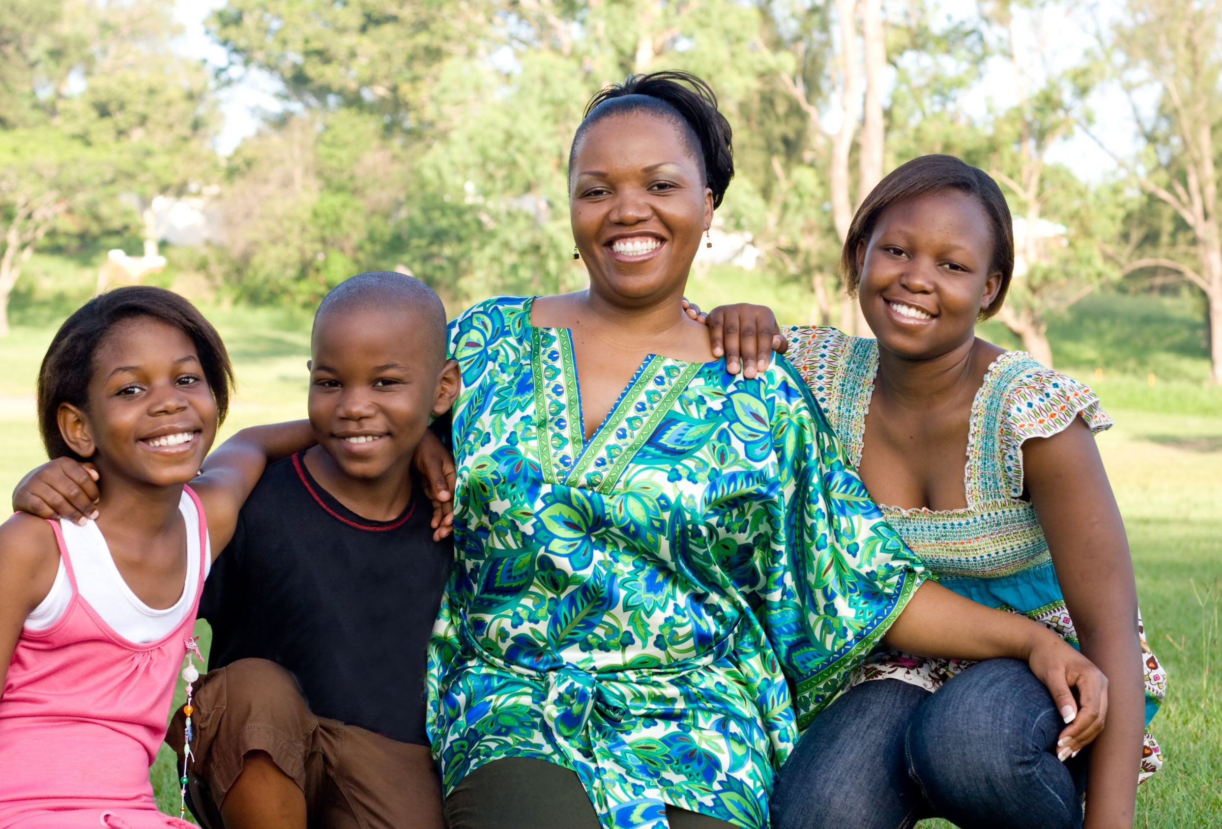 Família negra e crianças